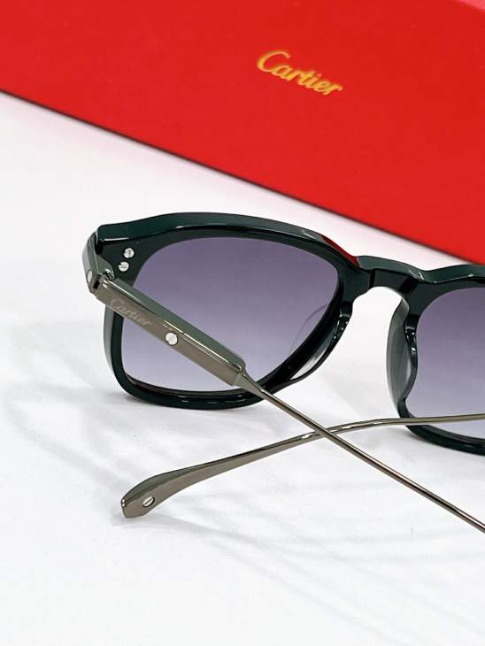 Picture of Cartier Sunglasses _SKUfw77796610fw